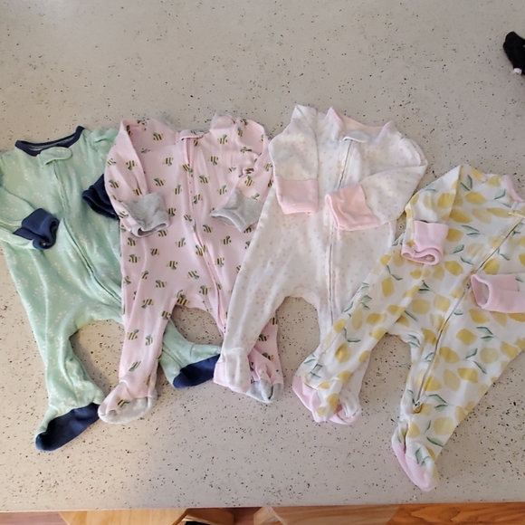 cloud island Other - Cloud island pajamas size 0-3 months. 5 pair.